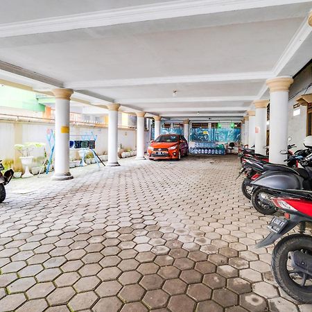 Oyo Life 91994 Sawerigading Jatinangor Syariah Sayang Exterior foto