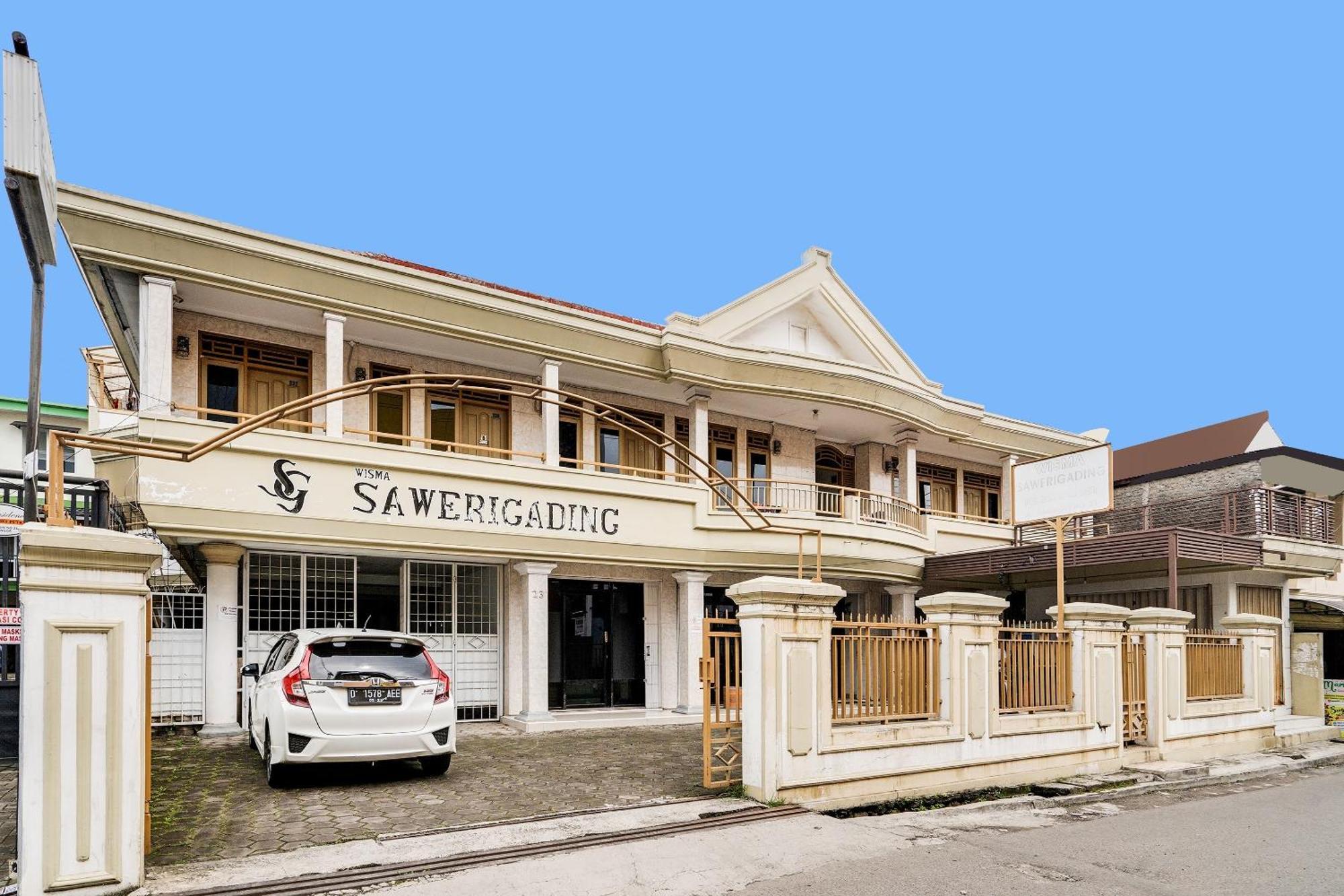 Oyo Life 91994 Sawerigading Jatinangor Syariah Sayang Exterior foto